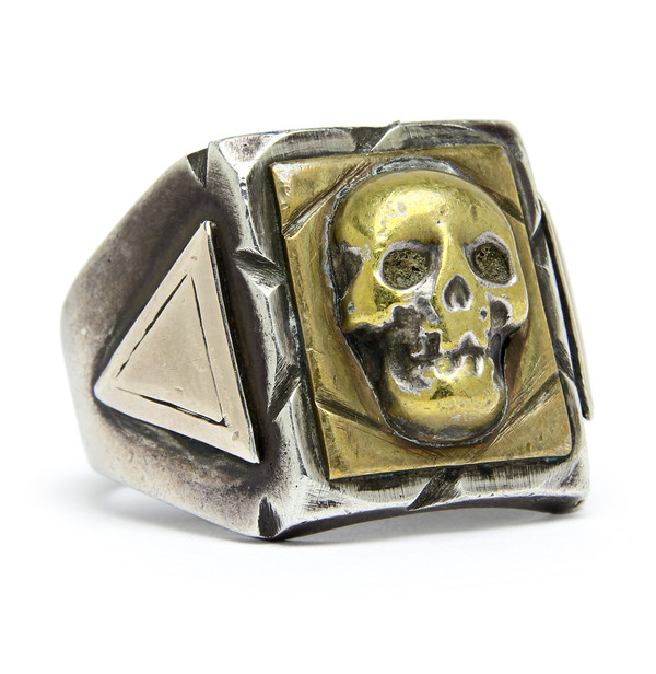VINTAGE 1940's MEXICAN BIKER SKULL RING | Garmentory