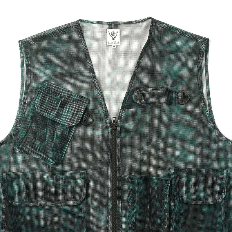 South2 West8 HEAVYWEIGHT MESH BUSH TREK VEST - SKULL/TARGET