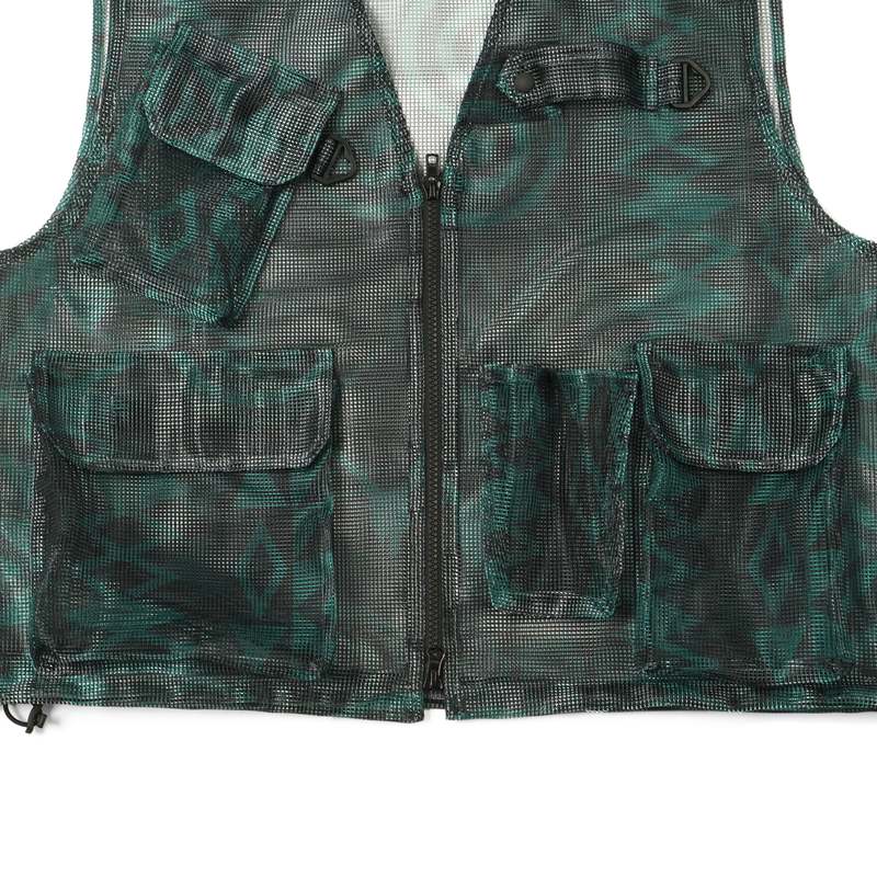 South2 West8 HEAVYWEIGHT MESH BUSH TREK VEST - SKULL/TARGET