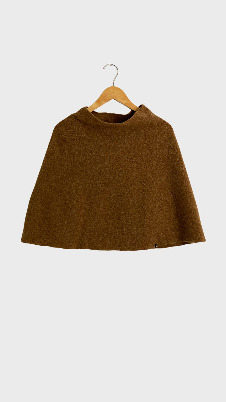 Cecilie-Telle-Round-Wool-