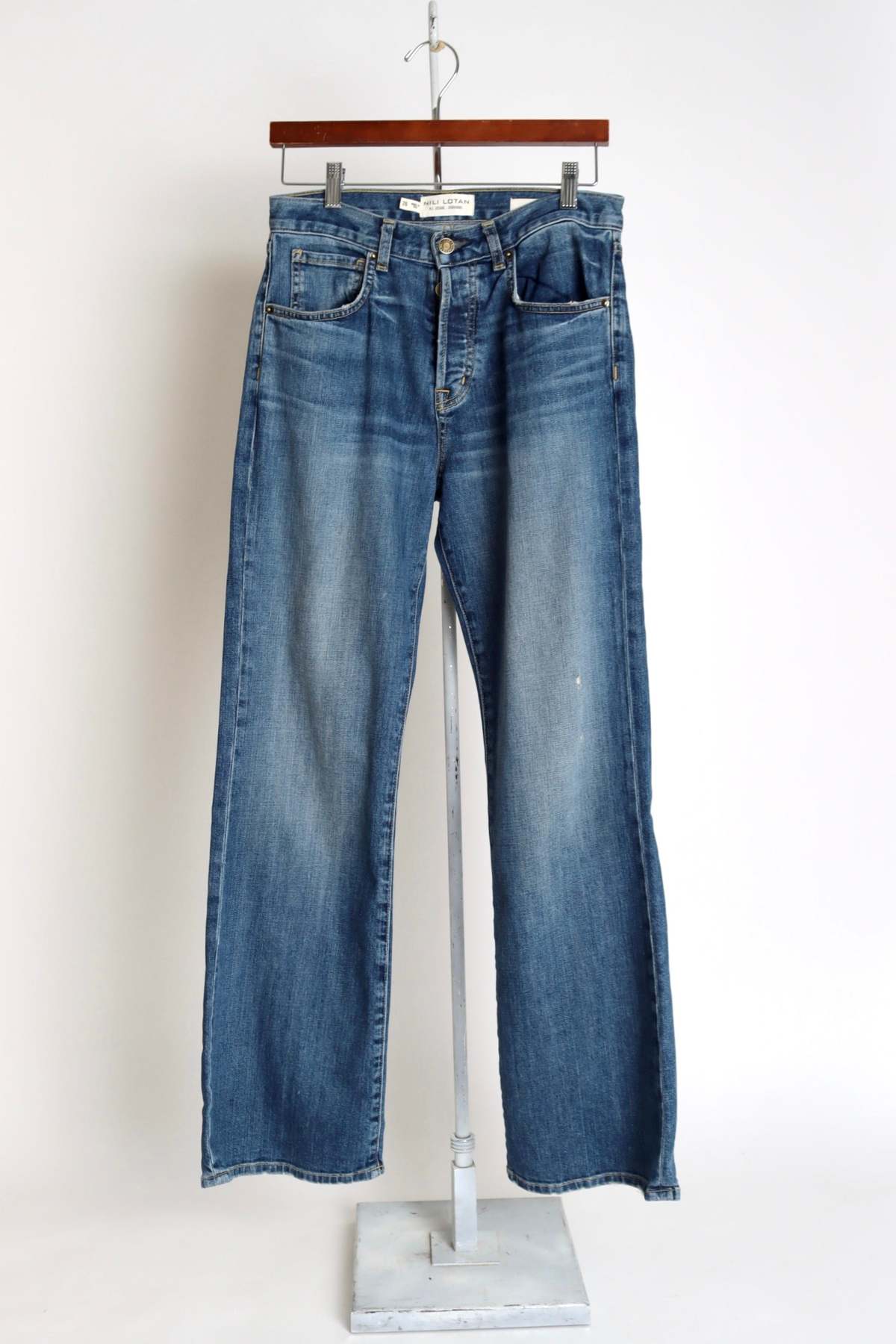 Nili Lotan Juliet Jeans - Classic Wash | Garmentory Nili Lotan Juliet Jeans - Classic Wash | Garmentory