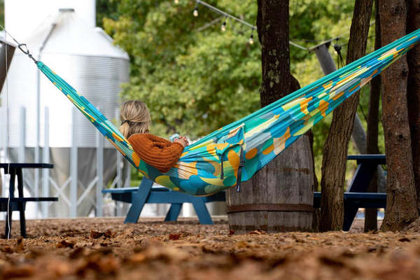 Eno DoubleNest Print Hammock - Retro/Emerald Eno DoubleNest Print Hammock - Retro/Emerald