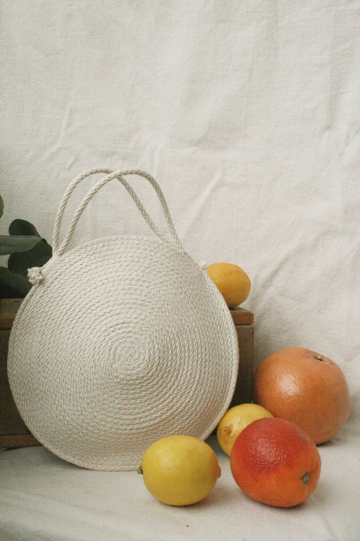 Catzorange Small Circle Tote - Image 6 of 6