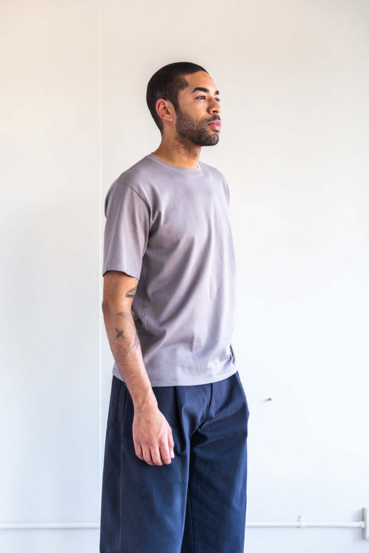 Auralee LUSTER PLAITING TEE - KHAKI GREY | Garmentory