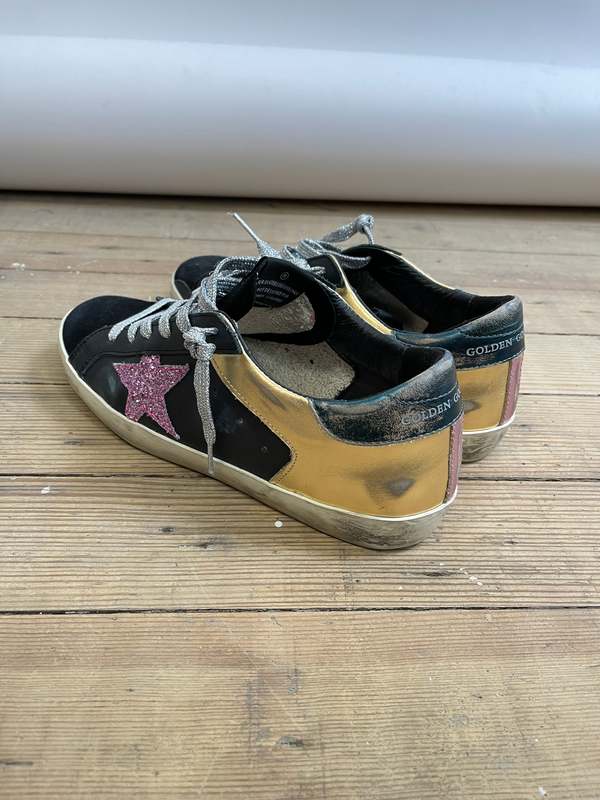 Golden Goose SUPERSTAR 43 ゴールド pre-loved] Golden Goose Super-Star Sneakers | Garmentory