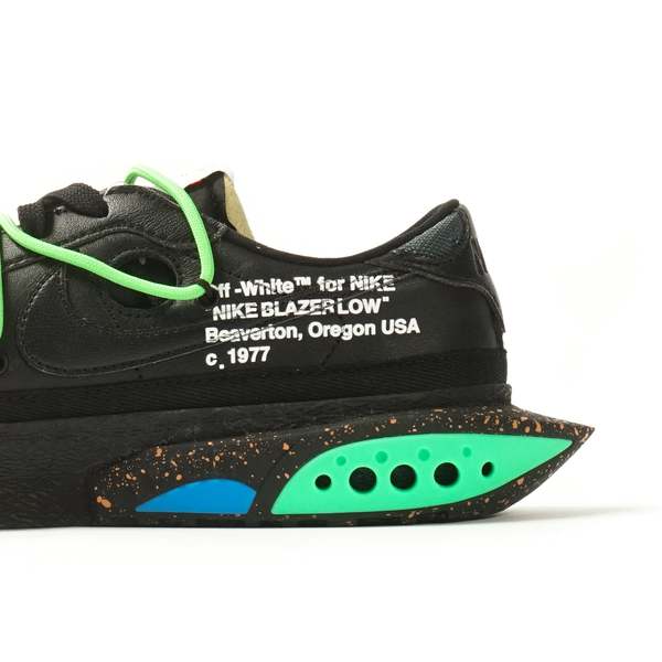 OFF-WHITE X NIKE BLAZER LOW LEATHER  display picture 3