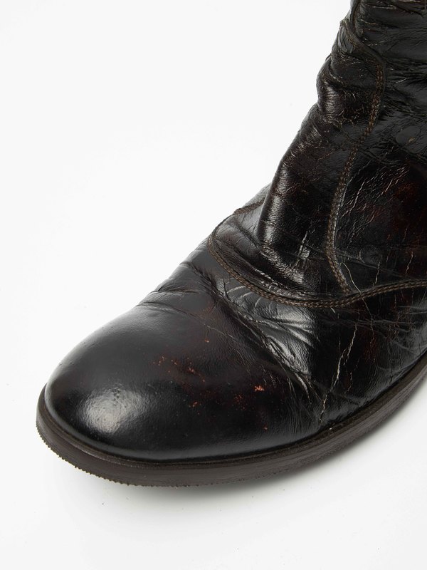 Pre-Loved] Gianni Barbato Side Zipped Folded Leather Detailed