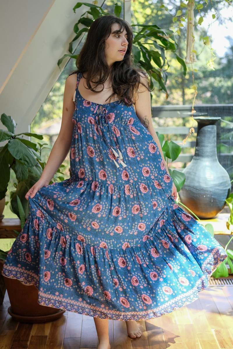 Natalie Martin January Dress - Vintage Flowers Azure Natalie Martin January Dress - Vintage Flowers Azure