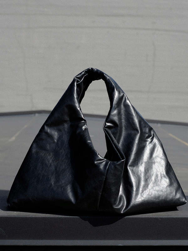 Kassl Small Anchor Bag - Black | Garmentory