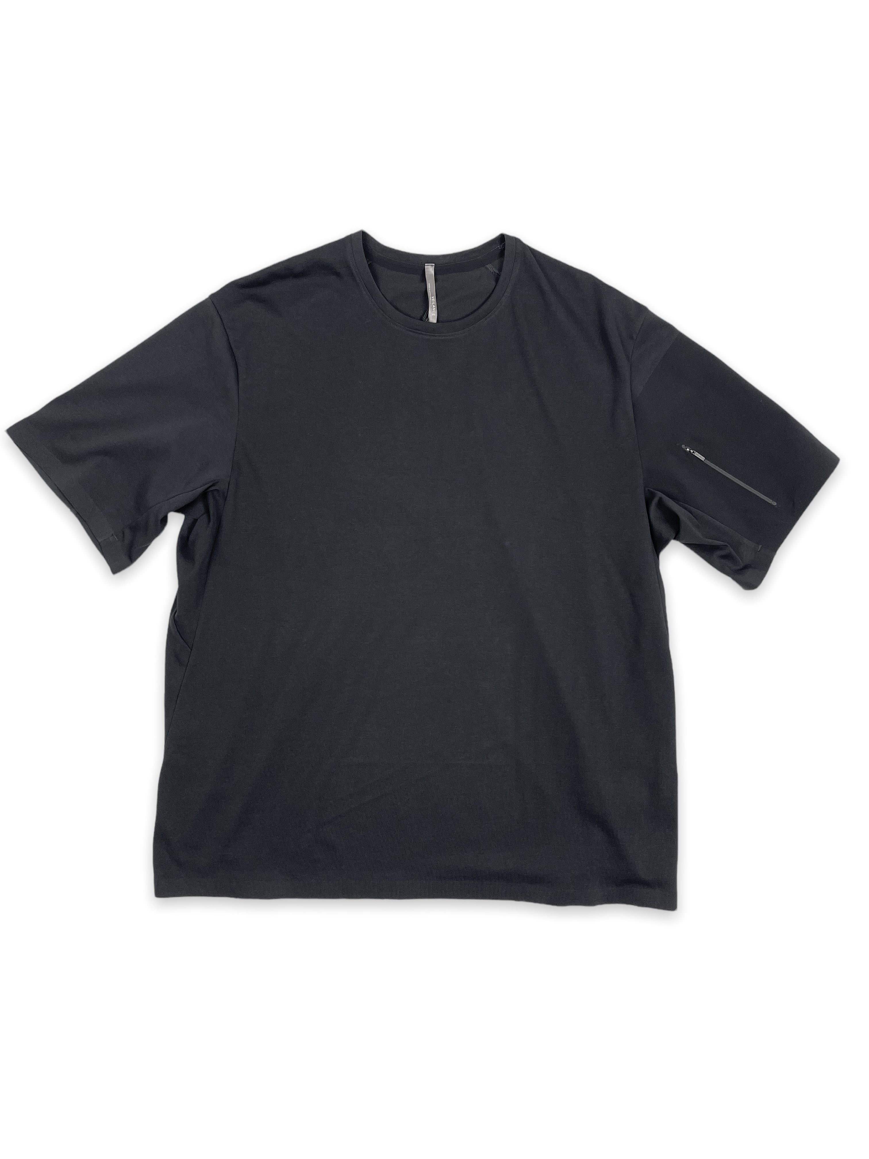 トップス ARC'TERYX VEILANCE Ionic Pocket Tee S BK Arc'teryx Veilance IONIC POCKET TEE - Black | Garmentory