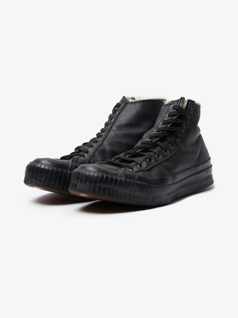 The Viridi-anne M Leather Laced Orange Sole Sneakers - Black