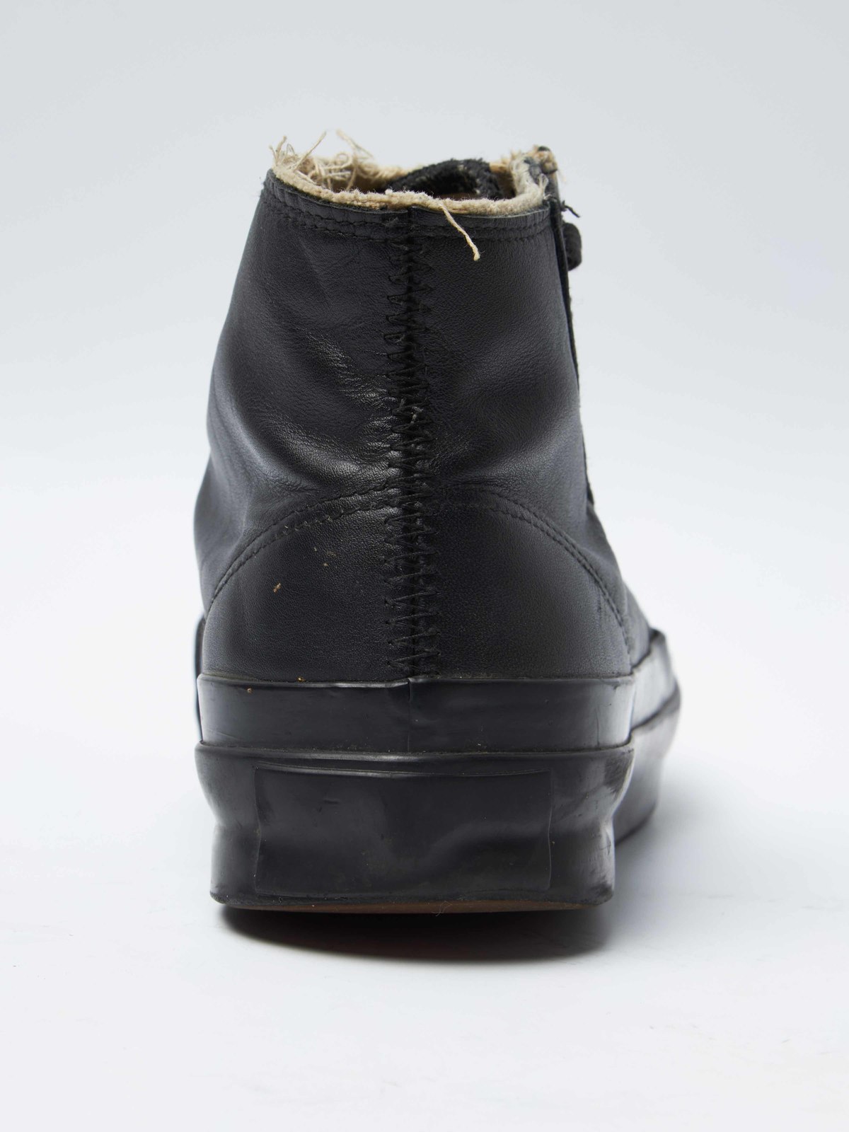 The Viridi-anne M Leather Laced Orange Sole Sneakers - Black
