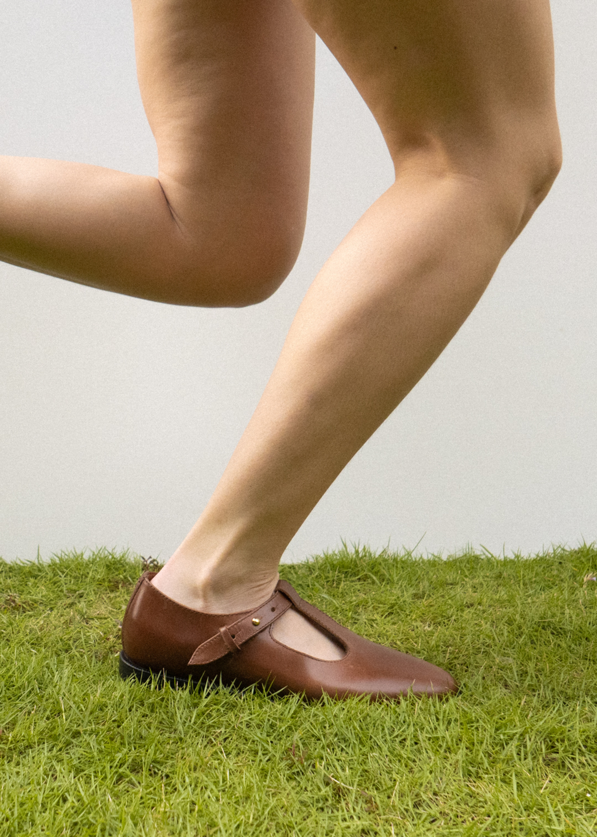 SAJA T-BAR FLATS - WALNUT BROWN - Image 2 of 6