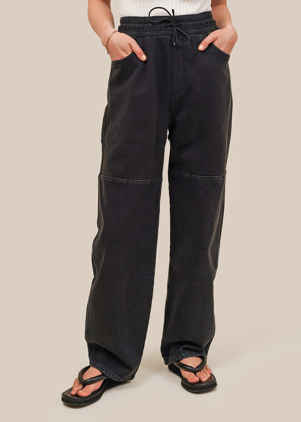 AMOMENTO Drawstring Denim Pants - Black 