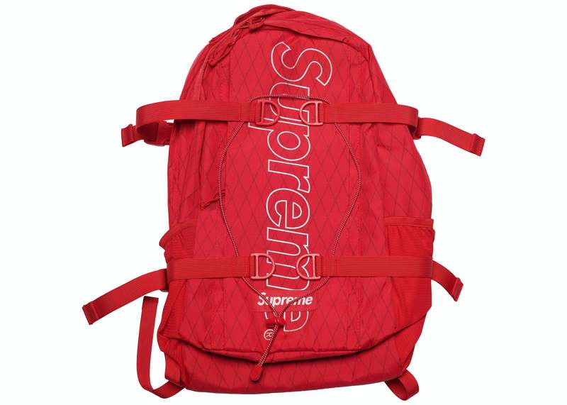 Supreme レッド キルティングバックパック Supreme Backpack - Red | Garmentory