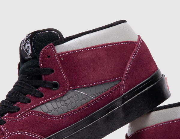 Vans Anaheim Factory Half Cab 33 DX Shoes - Brick/Croc/Tape