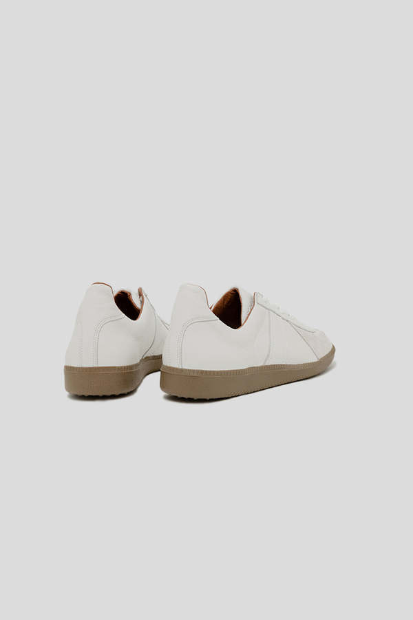 Reproduction of Found German Military Trainer - White