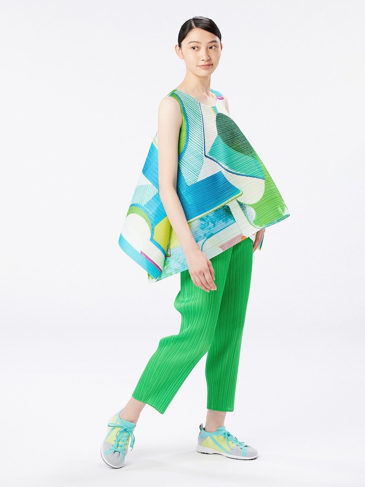 Pleats Please by Issey Miyake Pinwheel Top - Pink | Garmentory Pleats Please by Issey Miyake Pinwheel Top - Pink | Garmentory