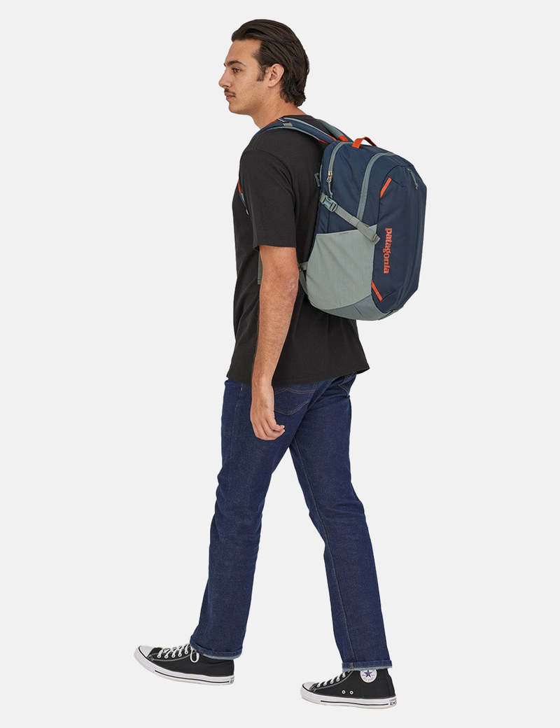 aether 80 compatible with daylite pack osprey Osprey Daylite Daypack 13L – MD Outdoors main image 1