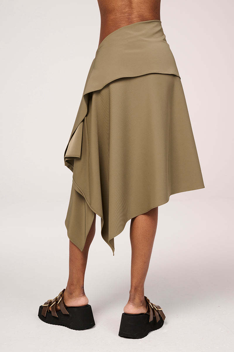 ワンピース MM6 MAISON MARGIELA Women Mid Skirts MM6 MAISON MARGIELA | Fluid Pleated Midi Skirt | Women