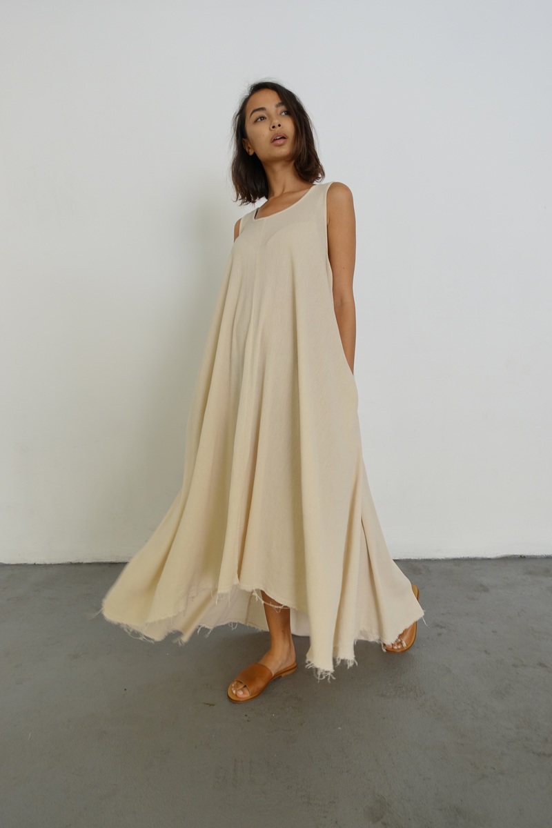 black crane ruched dress BLACK CRANE FLORAL DRESS - BEIGE