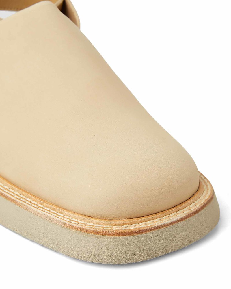 【関税＆送料込み】Jacquemus Mules Jacquemus Leather Thong Mules 10cm women - Glamood Outlet