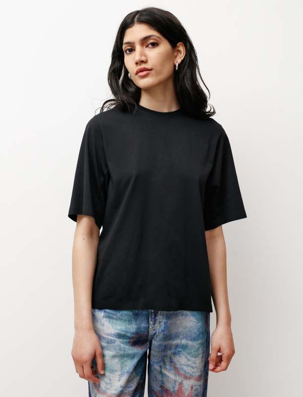 Veilance Ionic Tee - Black | Garmentory