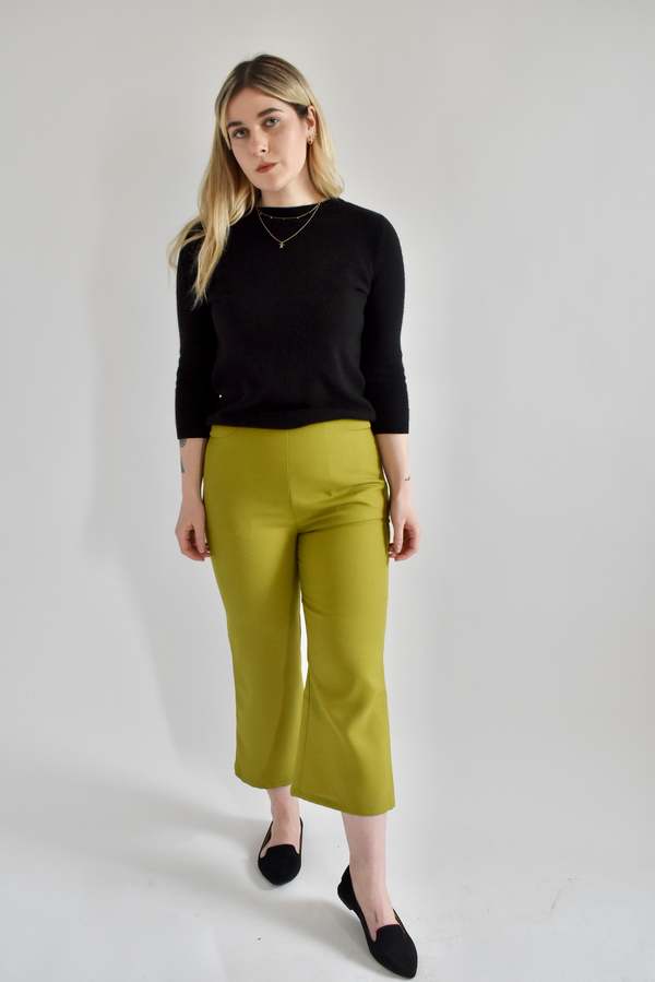 Altar Houseline  Audrey Pant in  Linen - Vibrant Moss