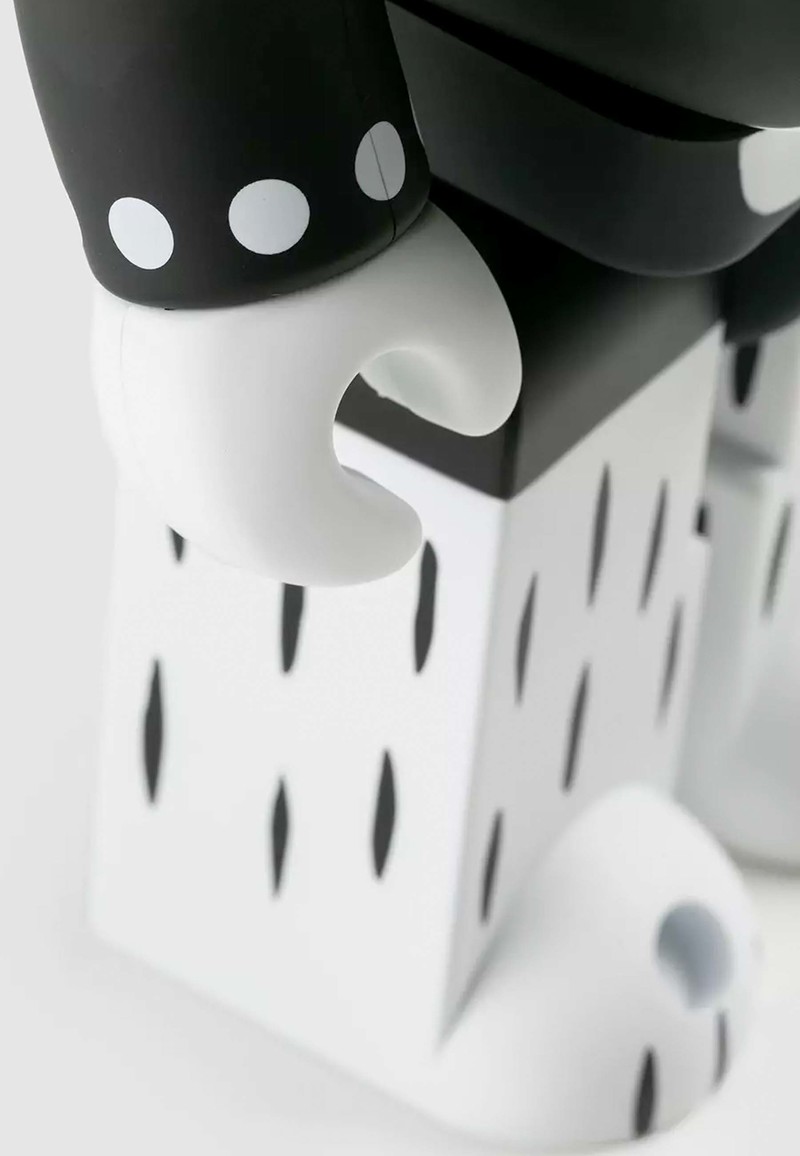 MEDICOM TOY Be@rbrick Matthew 100% + 400% Set - Black/White