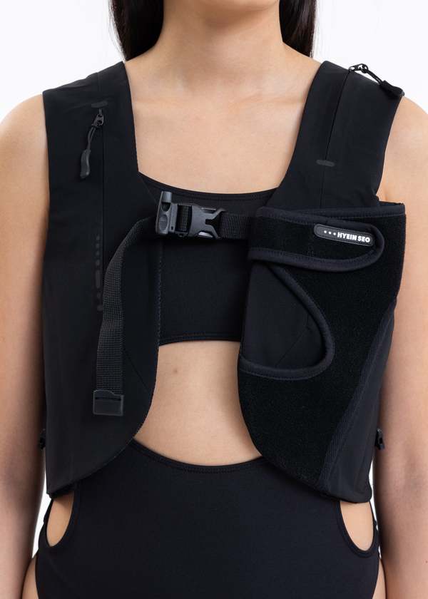 Hyein Seo BAG VEST - black | Garmentory