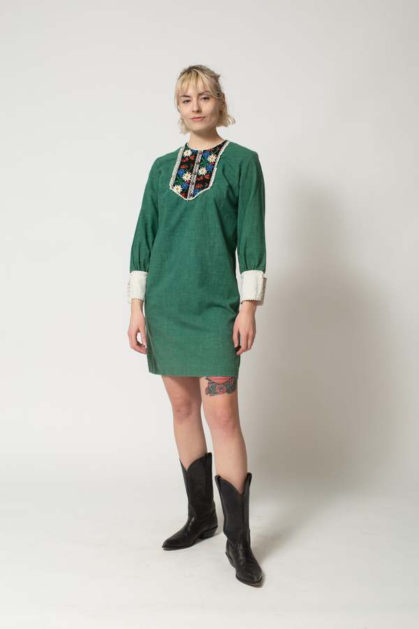green emerald velvet dress Vintage 70s Girl Scouts USA Official Uniform Dress Green Patch Pin Sz