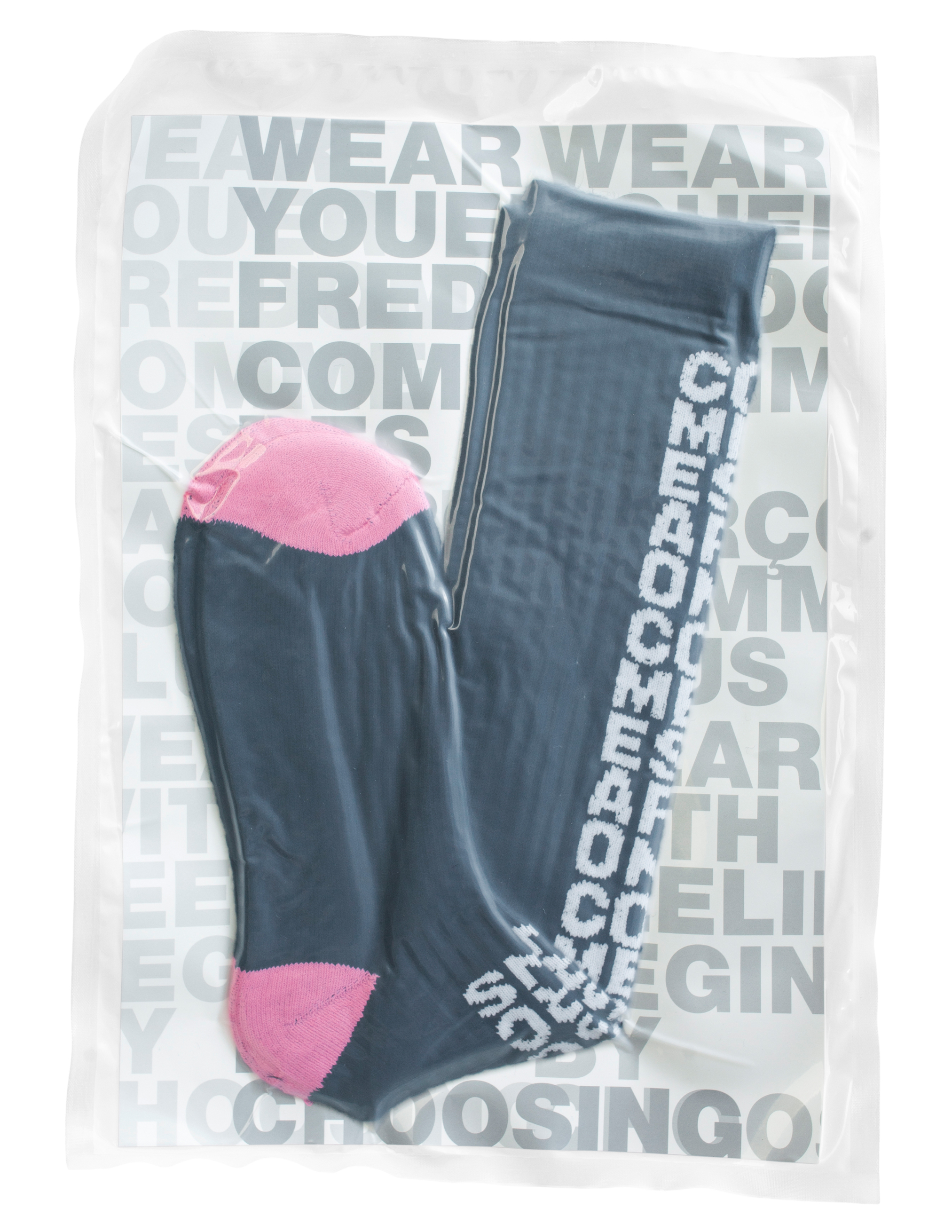 Comme Des Garcons Logo Socks - Black | Garmentory