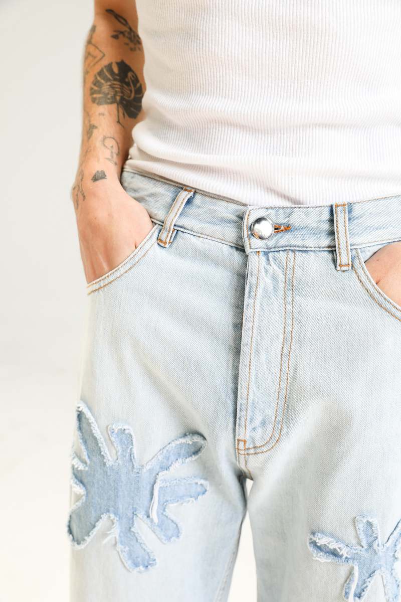 ◆ARCHIVE BOLD◆ DAISY DENIM PANTS LIGHT BLUE AB23SPJN004LB DAISY DENIM PANTS (LIGHT BLUE) - ARCHIVE BOLD 아카이브 볼드
