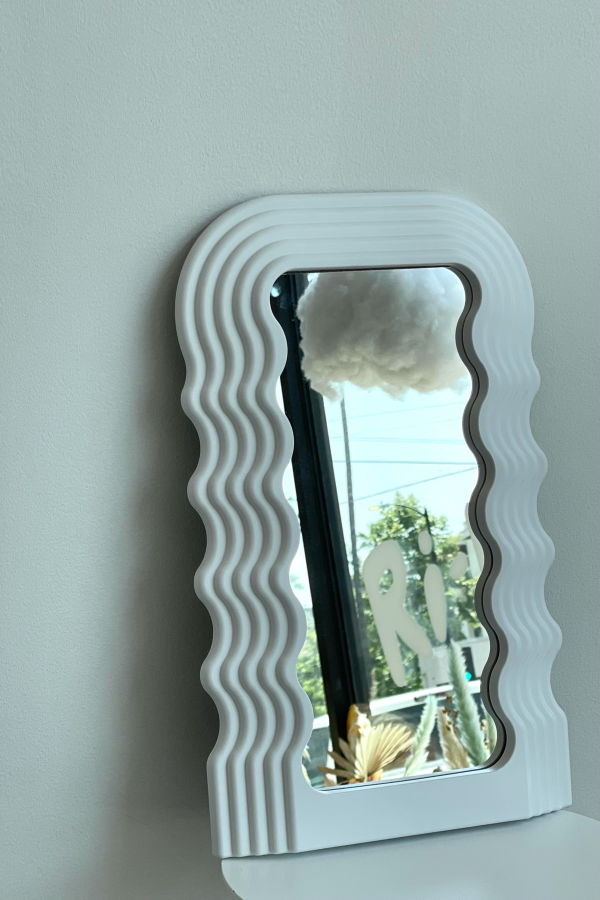 Palm Straw WAVY MINI MIRROR