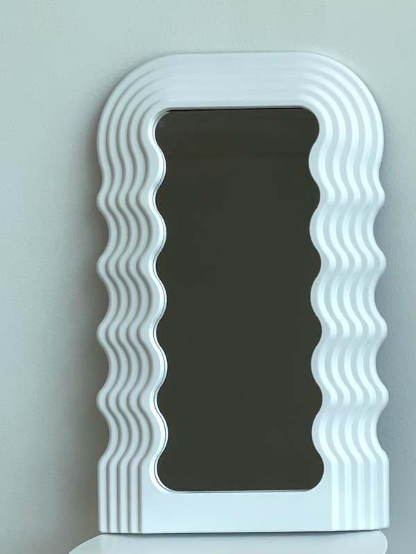Palm Straw WAVY MINI MIRROR