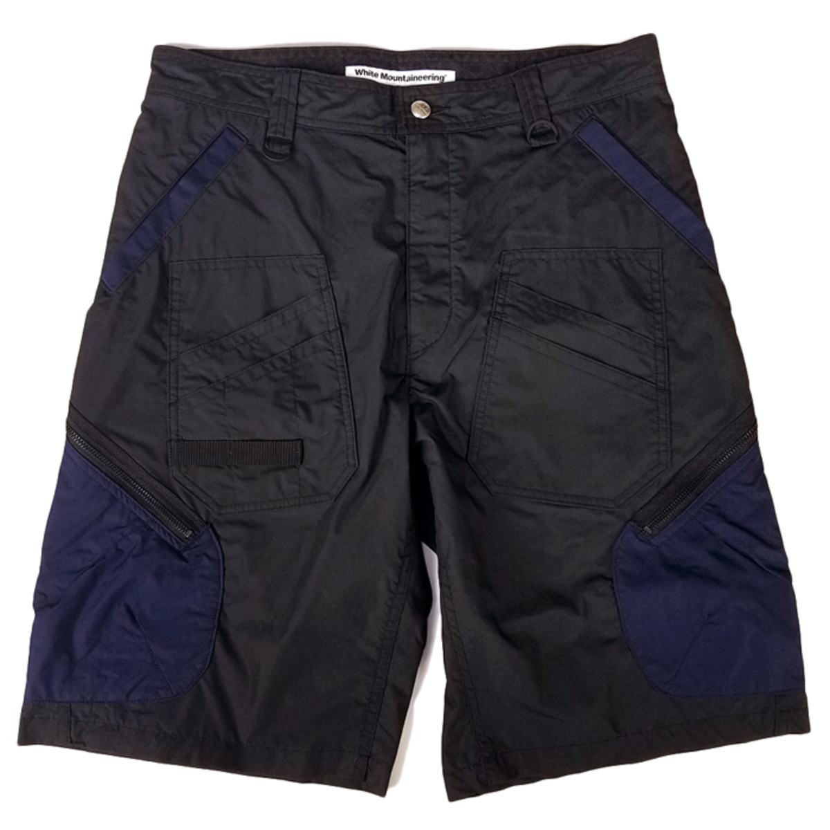 WHITE MOUNTAINEERING WM CARGO SHORT PANTS - Black | Garmentory