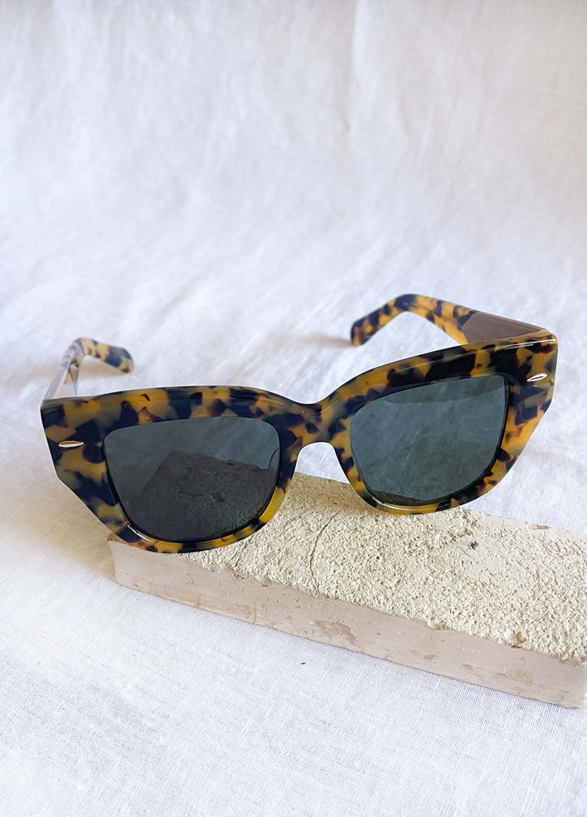 Karen Walker True North Sunglasses - Black/Brown | Garmentory display picture 1