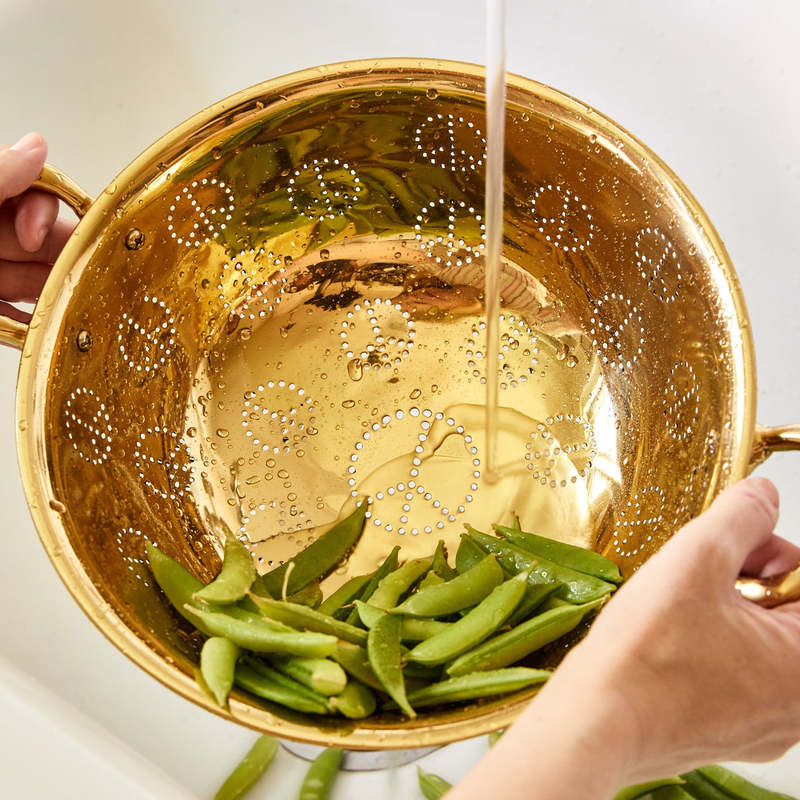 Sir Madam Peace Colander
