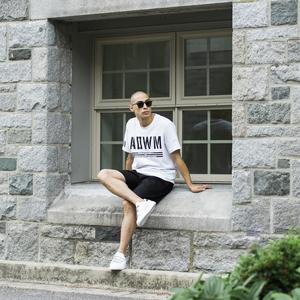 ADIDAS ORIGINALS BY WHITE MOUNTAINEERING T-SHIRT - WHITE ADIDAS ORIGINALS BY WHITE MOUNTAINEERING T-SHIRT - WHITE