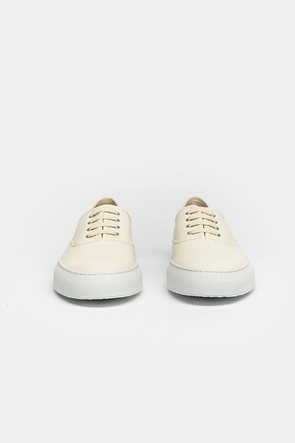 Common Projects TOURNAMENT FOUR HOLE SNEAKER Common Projects TOURNAMENT FOUR HOLE SNEAKER