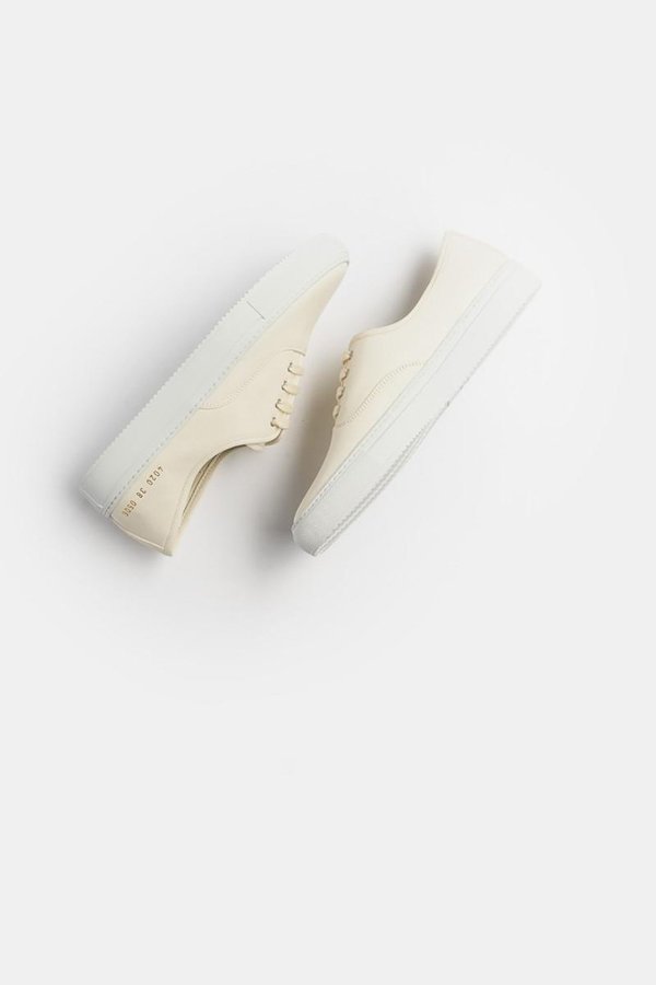 Common Projects TOURNAMENT FOUR HOLE SNEAKER Common Projects TOURNAMENT FOUR HOLE SNEAKER
