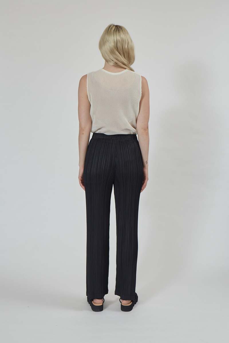 Issey Miyake Pleats Please Thicker Bottoms 2 Pants - Black