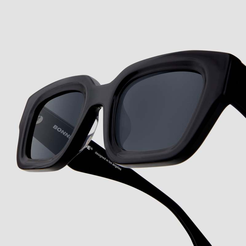 Bonnie Clyde Karate eyewear - Black/Black | Garmentory