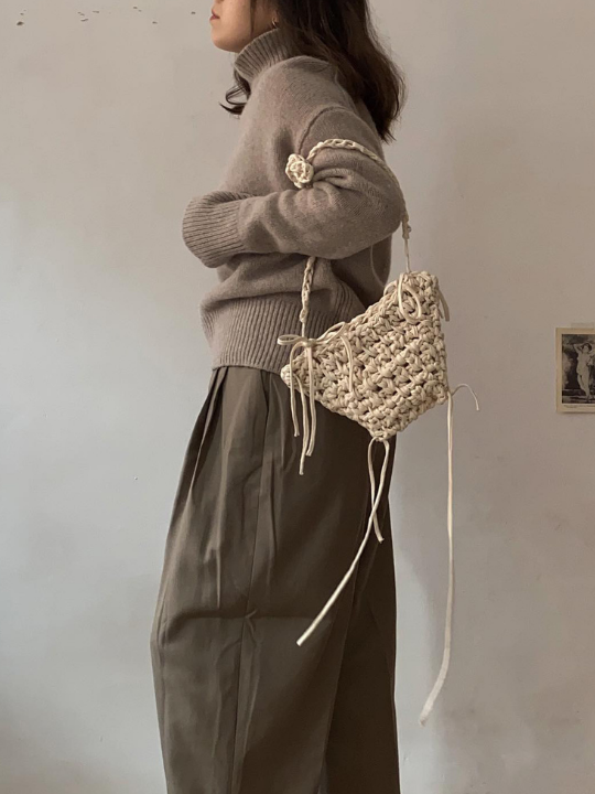 バッグ MANY RHIZOMES TRAPEZE BAG Ivory TRAPEZE BAG – Ivory