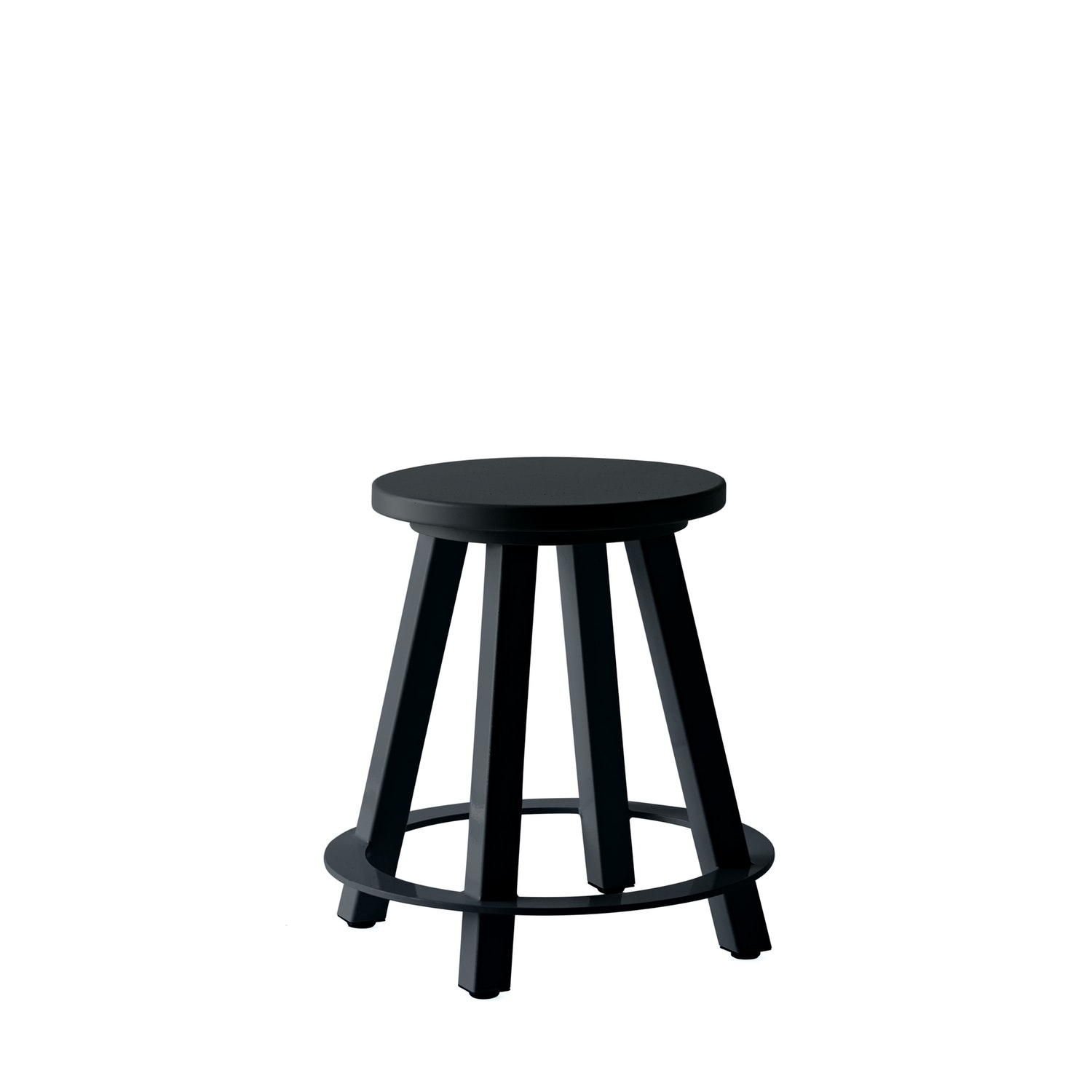 MAKR Metal Tropical Stool 18” Matte Black Garmentory