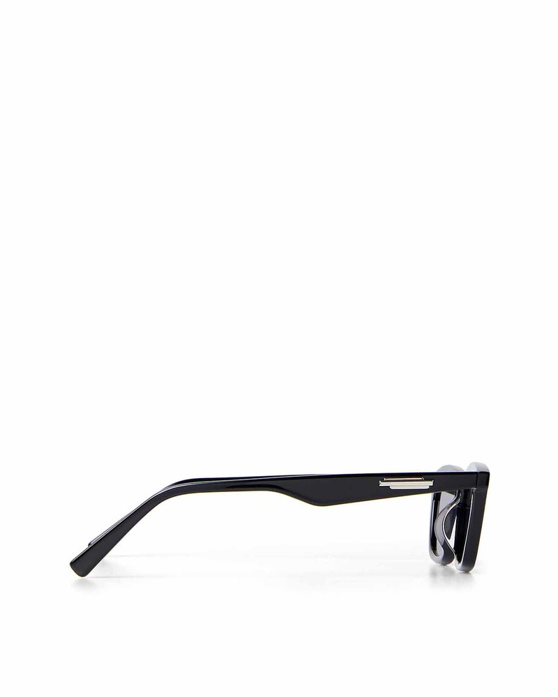 Gentle Monster Loti 01 Sunglasses - Black | Garmentory