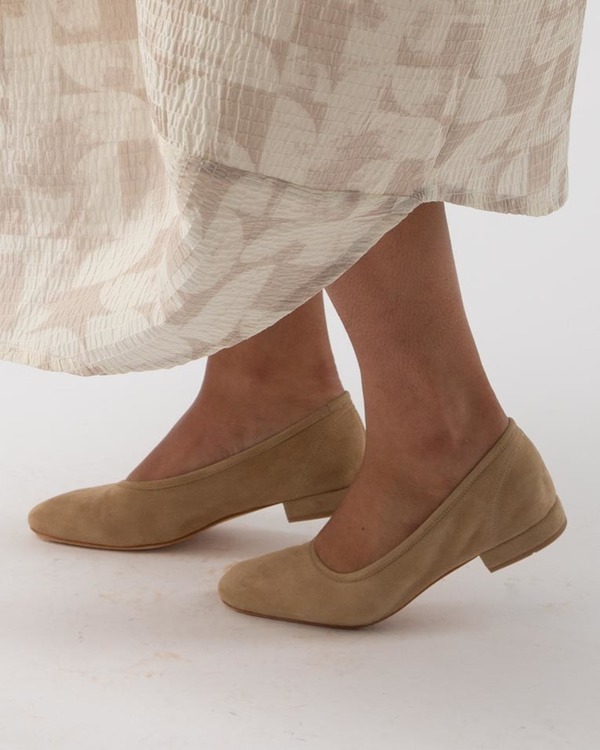 【MARYAM NASSIR ZADEH】FLAT SHOES Maryam Nassir Zadeh Serafina Flat - Buff | Garmentory