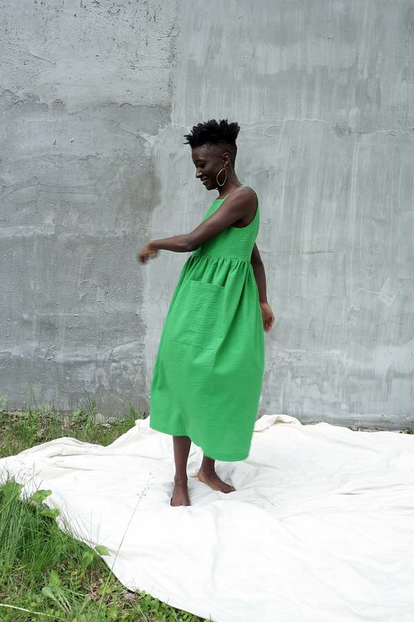 silk green floral dress Floral Ruffle Off Shoulder Maternity Maxi Dress IVORY / MEDIUM main image 0