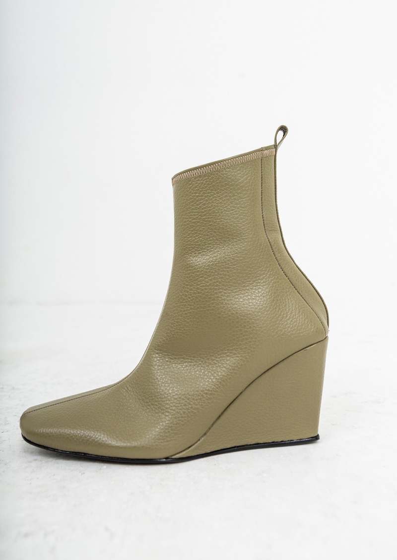 Dubi Dubi Techo Boot - GREEN