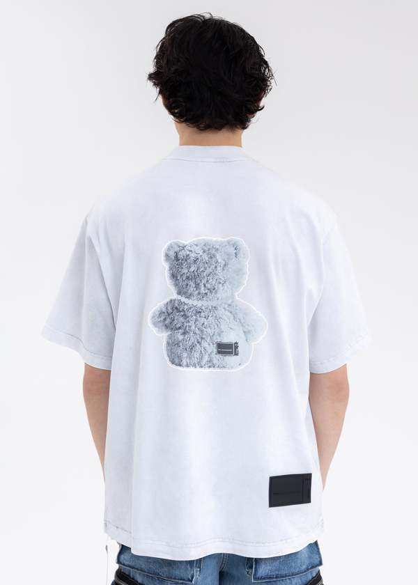 【関税込み】We11done オフホワイト Necklace Teddy Tシャツ we11done PEARL NECKLACE TEDDY T SHIRT - WHITE | Garmentory